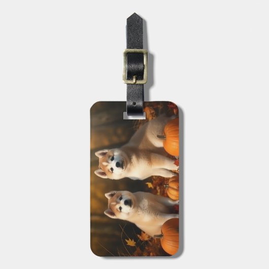 Akita Puppy Herfst Delight Pompoen Bagagelabel (Voorkant verticaal)