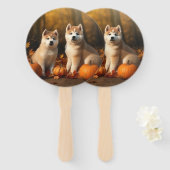 Akita Puppy Herfst Delight Pompoen Handwaaier (Voorkant en achterkant)