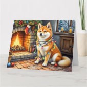 Akita Sitting by Fireplace with Christmas Lights Kaart (Voorkant)
