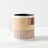 Akkadische cilinderverzegeling en indruk tweekleurige koffiemok (Voorkant links)