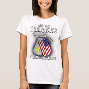 Al mijn helden Draag Dog Tags T-shirt