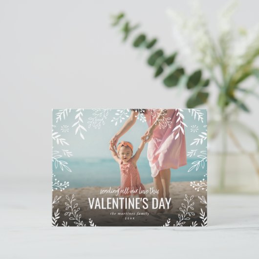 Al onze Liefde Botanische Bekleding Foto Valentijn Feestdagenkaart (Staand voorkant)