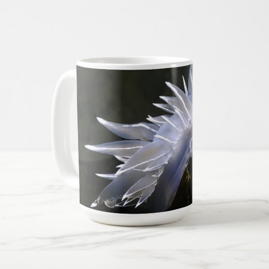 Alabaster Nudibranch Mok (Voorkant links)