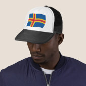 Åland Vlag Hoed Trucker Pet (In situ)