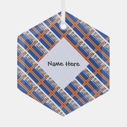 Ålander Eilanden Vlag met tegels Gepersonaliseerd Glas Ornament (Voorkant)