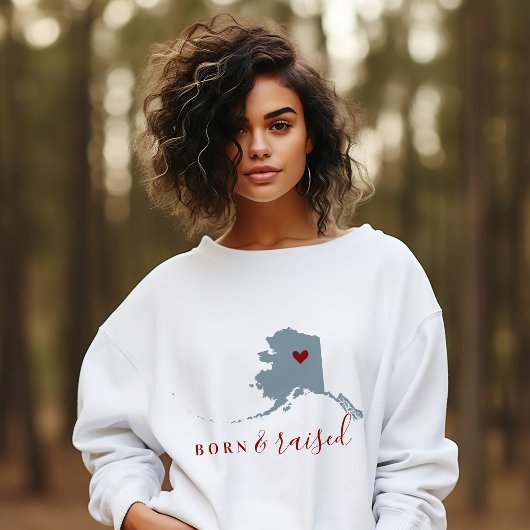 Alaska Born en Raised | State-kaart bewerkbare kle T-shirt