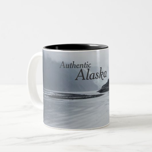 Alaska Coffee Mugs - Authentic Alaska Tweekleurige Koffiemok (Voorkant links)