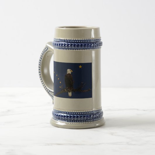 Alaska Eagle en Flag Bierpul (Voorkant links)