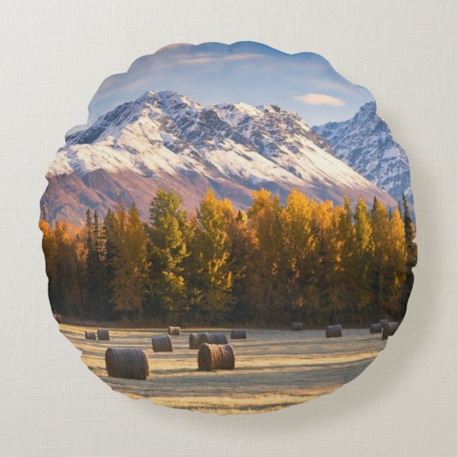 Alaska Farming Rond Kussen (Voorkant)
