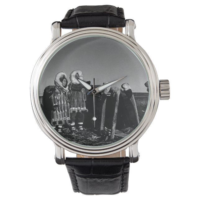  Alaska Fur clad eskimo arctic sod igloo Horloge (Voorkant)