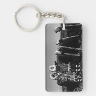  Alaska Fur clad eskimo arctic sod igloo Sleutelhanger