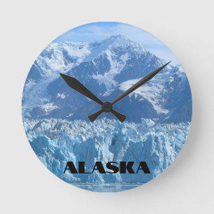 Alaska Mountain Glacier ontmoet de oceaan Ronde Klok