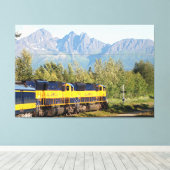 Alaska Spoorweg locomotief treinmotor & berg Canvas Afdruk (Insitu (Houten vloer))
