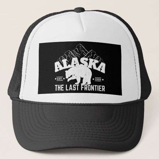 Alaska The Last Frontier IJsbeer Trucker Pet (Voorkant)