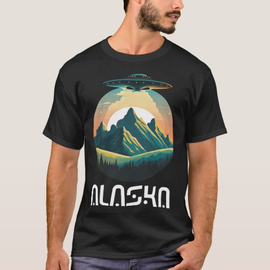 Alaska UFO For UFO and Alien Fans T-shirt (Voorkant)