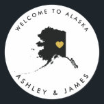 Alaska Wedding Welcome Sticker Label, goud & zwart<br><div class="desc">Gebruik deze sticker om de welkomstzakken te etiketteren of dozen te behandelen voor je gasten uit het hotel in de stad,  en ze welkom te heten in Alaska.</div>