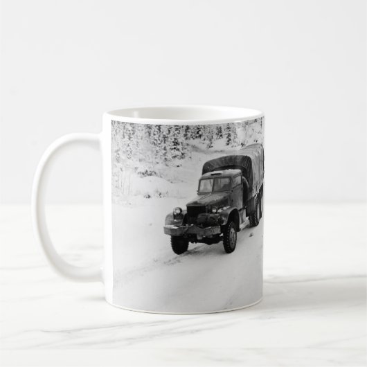 Alaskan Dogsled & Army Trucks Koffiemok (Links)