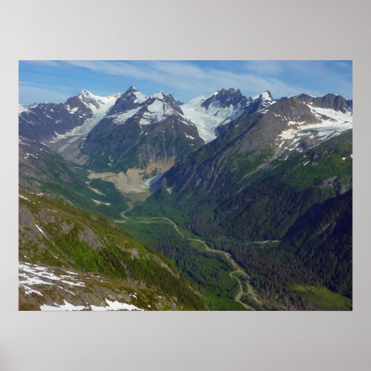 Alaskan Glacier-Carved Valley Poster (Voorkant)