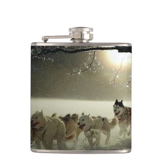 Alaskan Husky Dog Sled Race Heupfles (Voorkant)