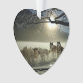 Alaskan Husky Dog Sled Race Ornament (voorkant)