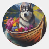 Alaskan Malamute Dog op Paddle: Een Schilderachtig Ronde Sticker (Voorkant)