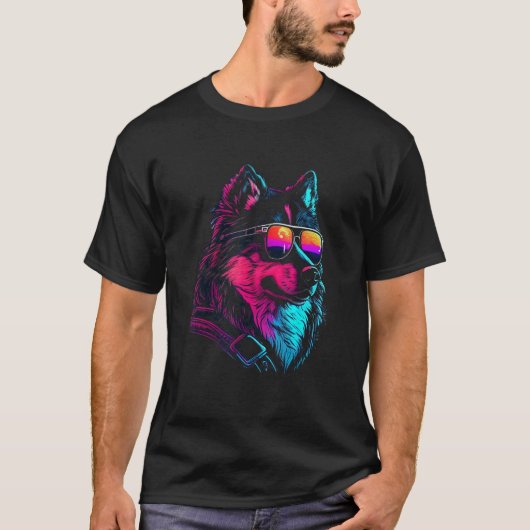 Alaskan Malamute Dog owner Vaporwave Notorious DJ T-shirt (Voorkant)