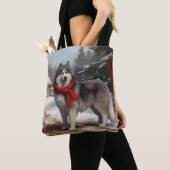 Alaskan Malamute Hond in Sneeuw Kerstmis Tote Bag (Dichtbij)