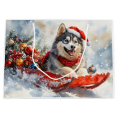 Alaskan Malamute in Sledge Laat het Sneeuw Kerstmi Groot Cadeauzakje (Voorkant)