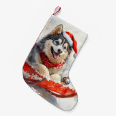 Alaskan Malamute in Sledge Laat het Sneeuw Kerstmi Kleine Kerstsok (Voorkant (Hangend))
