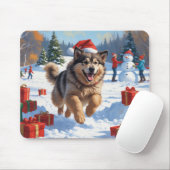 Alaskan Malamute Kerst Feestelijke Sneeuwscène Muismat (Met muis)