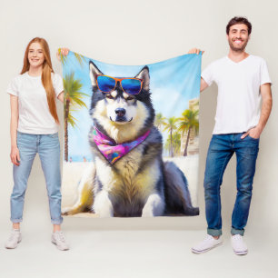 Alaskan Malamute op Beach, zomercadeau Fleece Deken