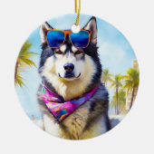 Alaskan Malamute op Beach, zomercadeau Keramisch Ornament (Voorkant)