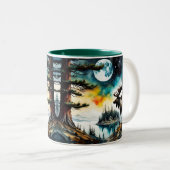 Alaskan Moose staande op Mountain Ridge Tweekleurige Koffiemok (Voorkant rechts)