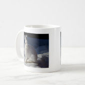 Alaskan Snowshoe Hare Koffiemok (Voorkant links)