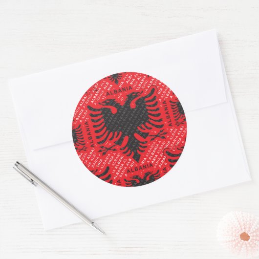 Albanees vlagpatroon 2 ronde sticker (Envelop)