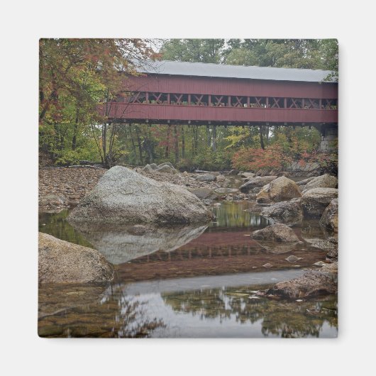 Albany Bridge, net buiten de Kancamagus Magneet (Voorkant)