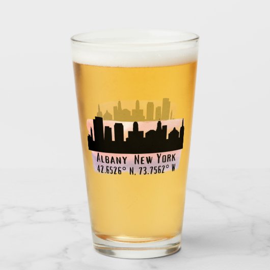 Albany NY City Skyline Beer Glas (Voorkant gevuld)