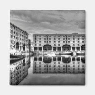 Albert Dock Liverpool Reflections Magneet