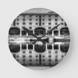 Albert Dock Liverpool Ronde Klok