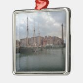 Albert Dock van Liverpool Metalen Ornament (Links)