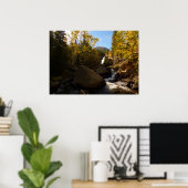 Alberta Falls in de herfst bij Rocky Mountains Poster (Thuiskantoor)