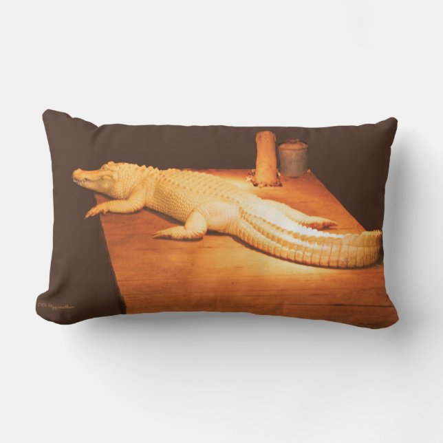 Albino Alligator Pillow Kussen (Voorkant)