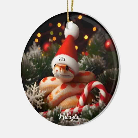 Albino maïs slang in een kerstmuts keramisch ornament (Links)