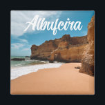 Albufeira in de Algarve in Portugal Magneet<br><div class="desc">Schattige en stijlvol design met foto's van het prachtige strand van Albufeira in de Algarve in Portugal. Deze Albufeira in de Algarve in Portugal Souvenir Magnet zal een perfect gepersonaliseerd cadeau zijn.</div>