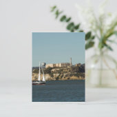 Alcatraz Island en een Lone Sailboat Briefkaart (Staand voorkant)