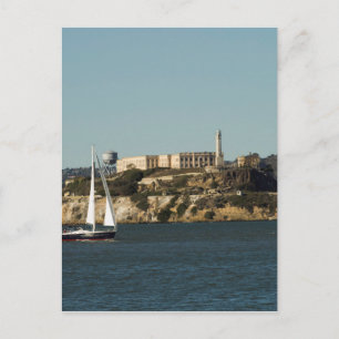 Alcatraz Island en een Lone Sailboat Briefkaart