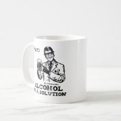 Alcohol is een oplossing in de chemierehandel koffiemok (Voorkant links)