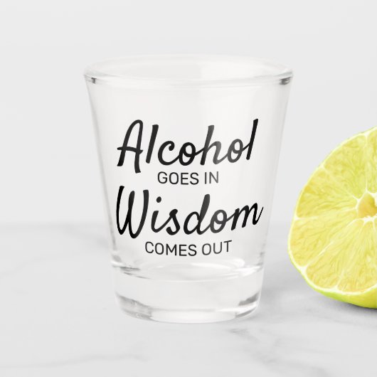 Alcohol komt uit in Wisdom Shot Glas (Voorkant)