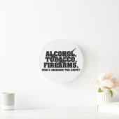 Alcohol Tobacco Firearms, die de chips meenemen Ronde Klok (Huis)