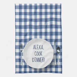 Alexa Commando op Blue Gingham Theedoek